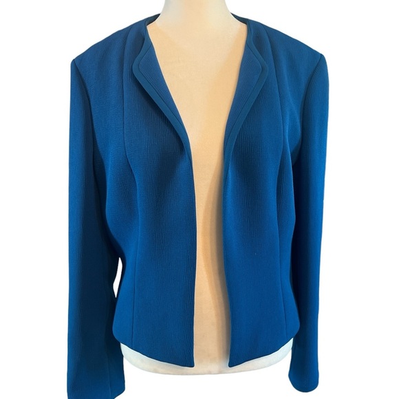 Hugo Boss Women's Vibrant Blue Blazer - Picture 3 of 9